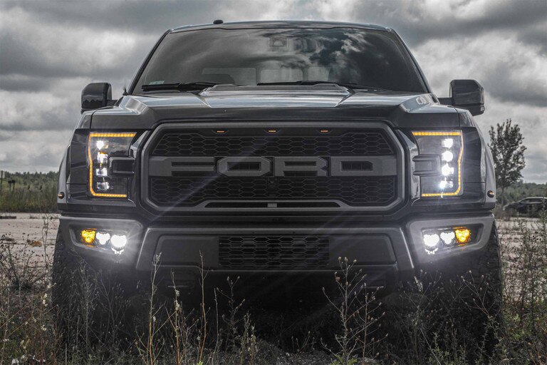 https://www.morimotohid.com/images/Item%20Images/27001.Ford_Raptor_1619_XB_LED_Headlights.130.jpg?resizeid=117&resizeh=768&resizew=768