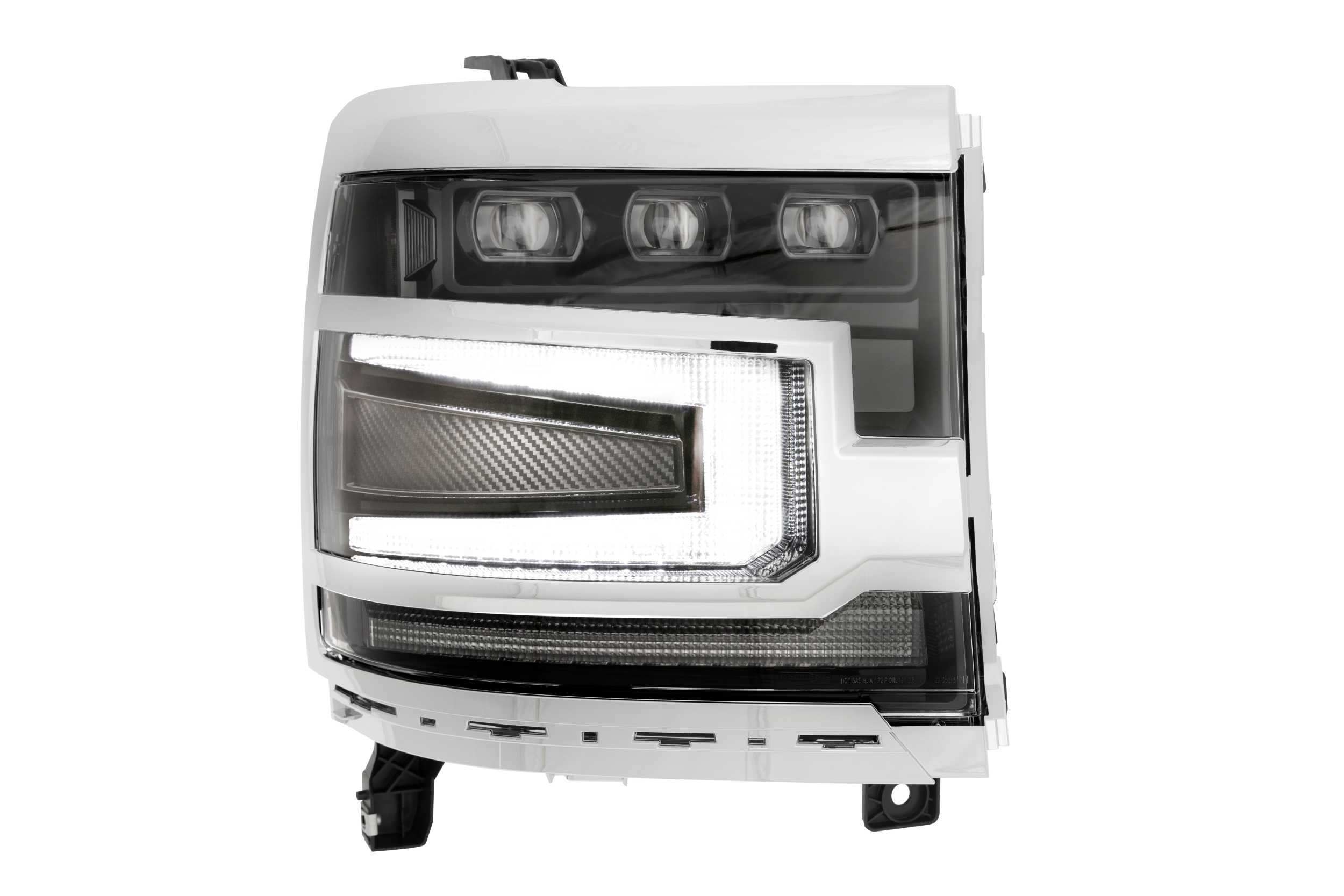 Chevrolet Silverado 1500 16-18:Plug-N-Play XB LED Headlights